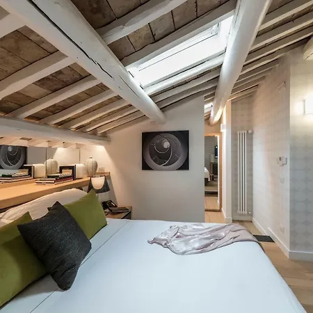 Hotel Laurina 33