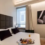 Laurina 33 4* Rome