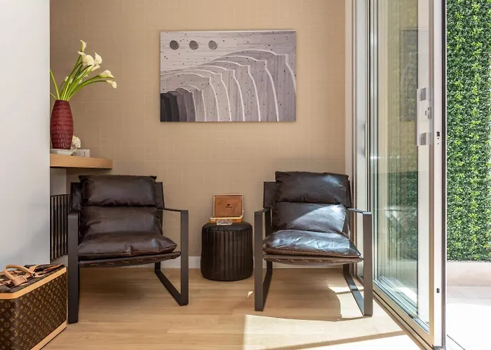 Laurina 33 Pensión 4*