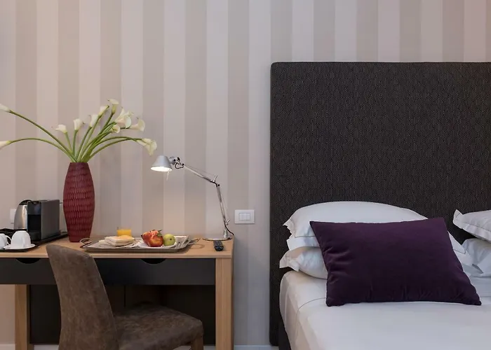 Laurina 33 Pensión 4*