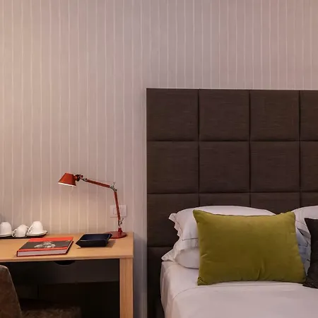 Konukevi Laurina 33 Roma